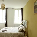 Apartment Armonui *