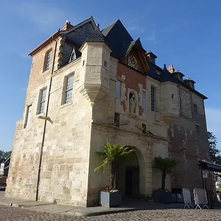 Armonui Centre Historique