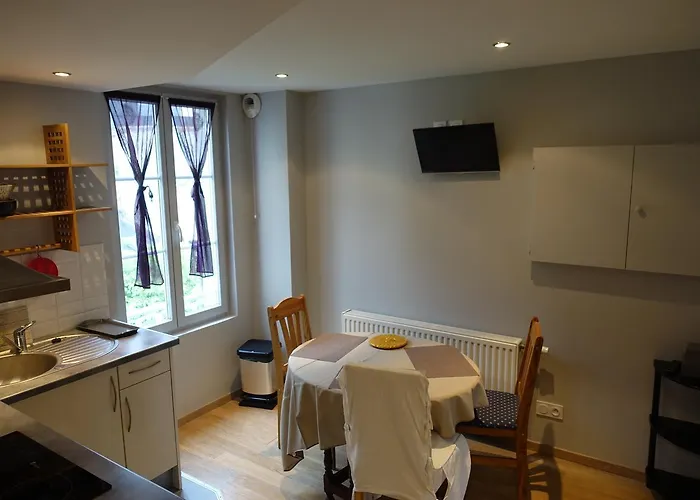 Armonui Centre Historique * הונפלר